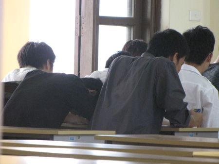 Tiếng nói người trong cuộc của ĐH Dân lập